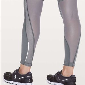 Lululemon Run Smoothly 7/8 Tight *25"